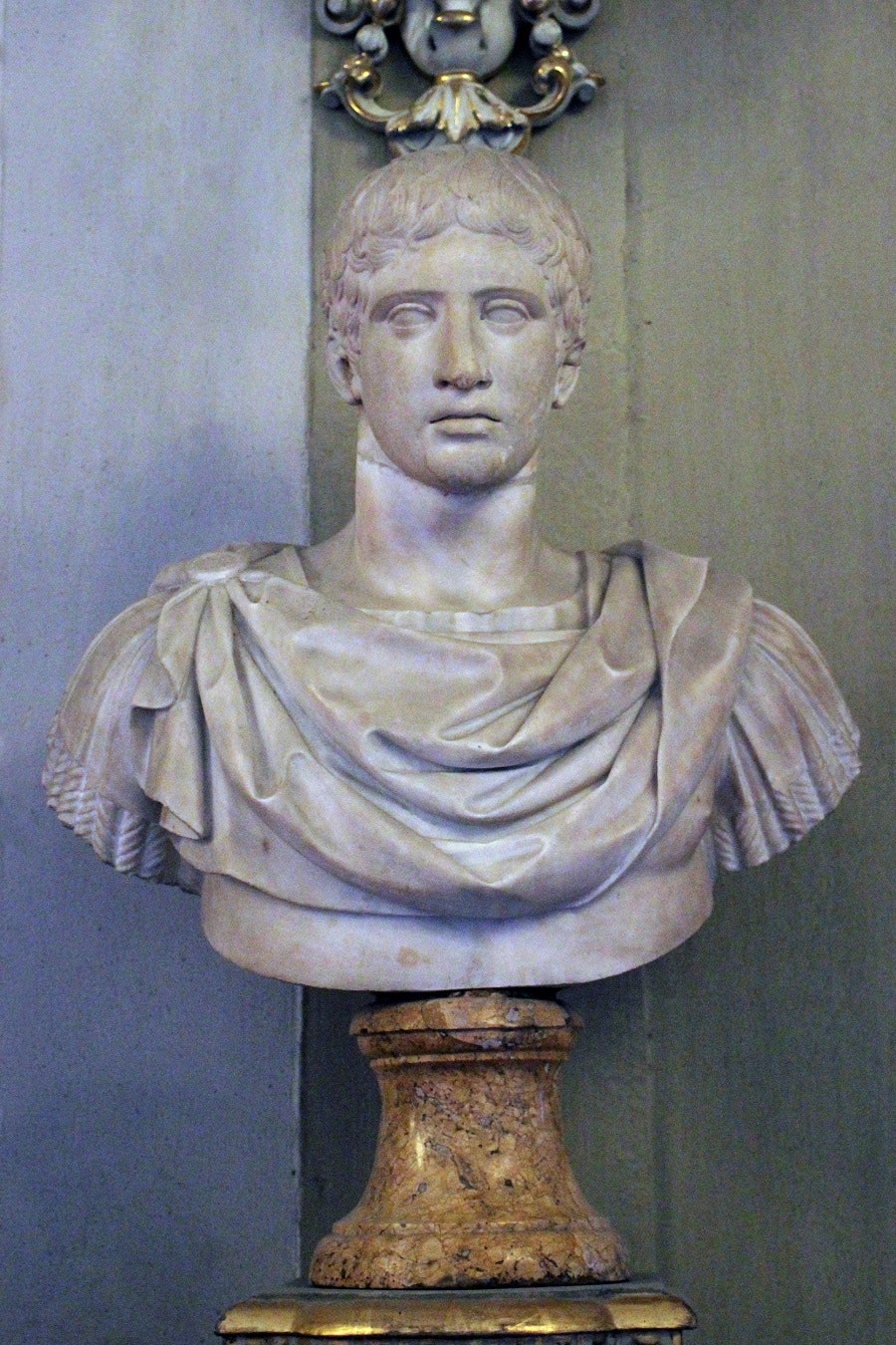 Bust with head of Doryphoros