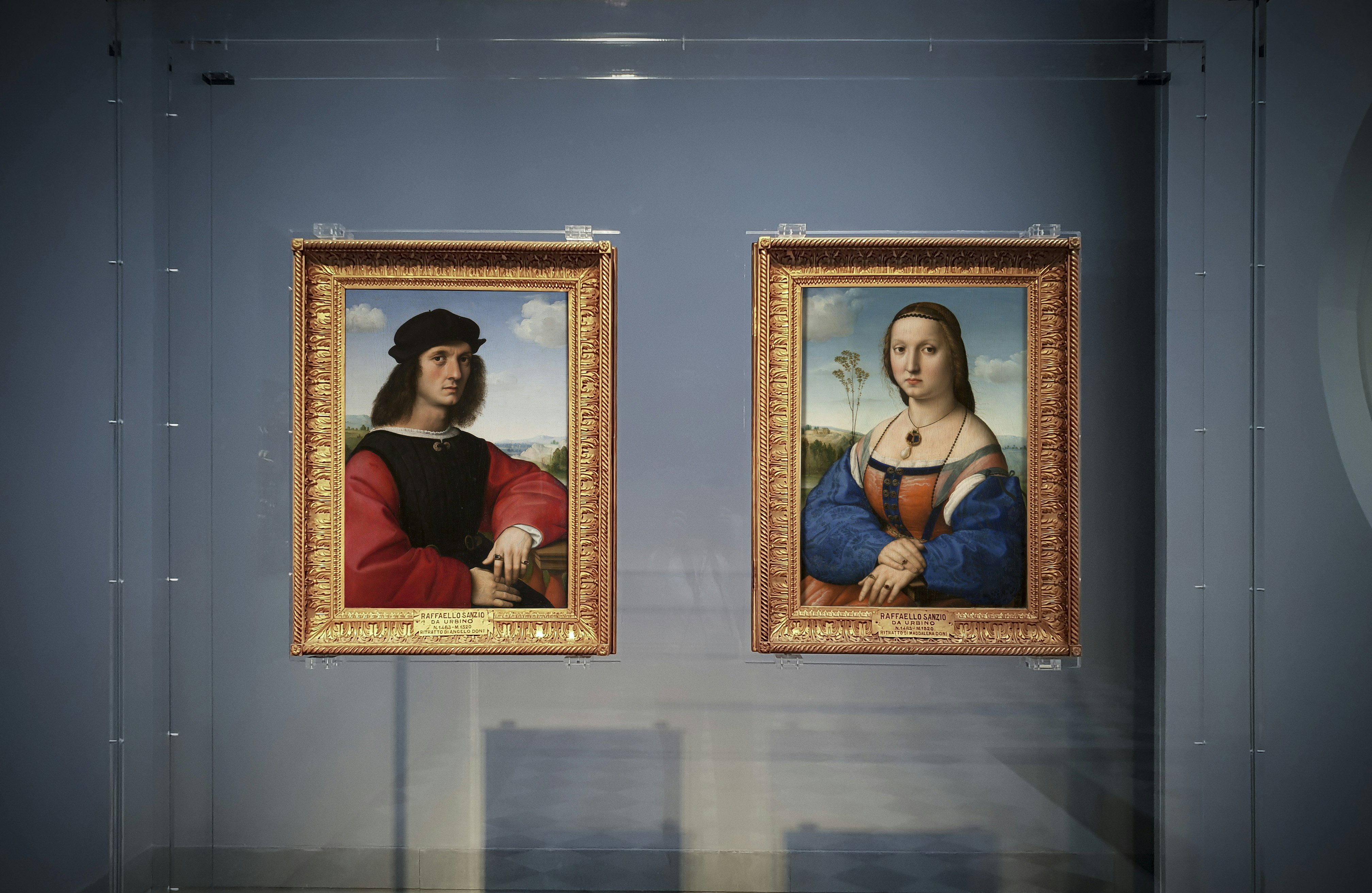 Portraits of Agnolo and Maddalena Doni (front); the Flood and Deucalion and Pyrrha (back)