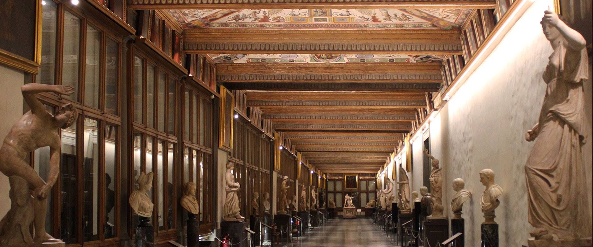 Evening openings of the Uffizi in September