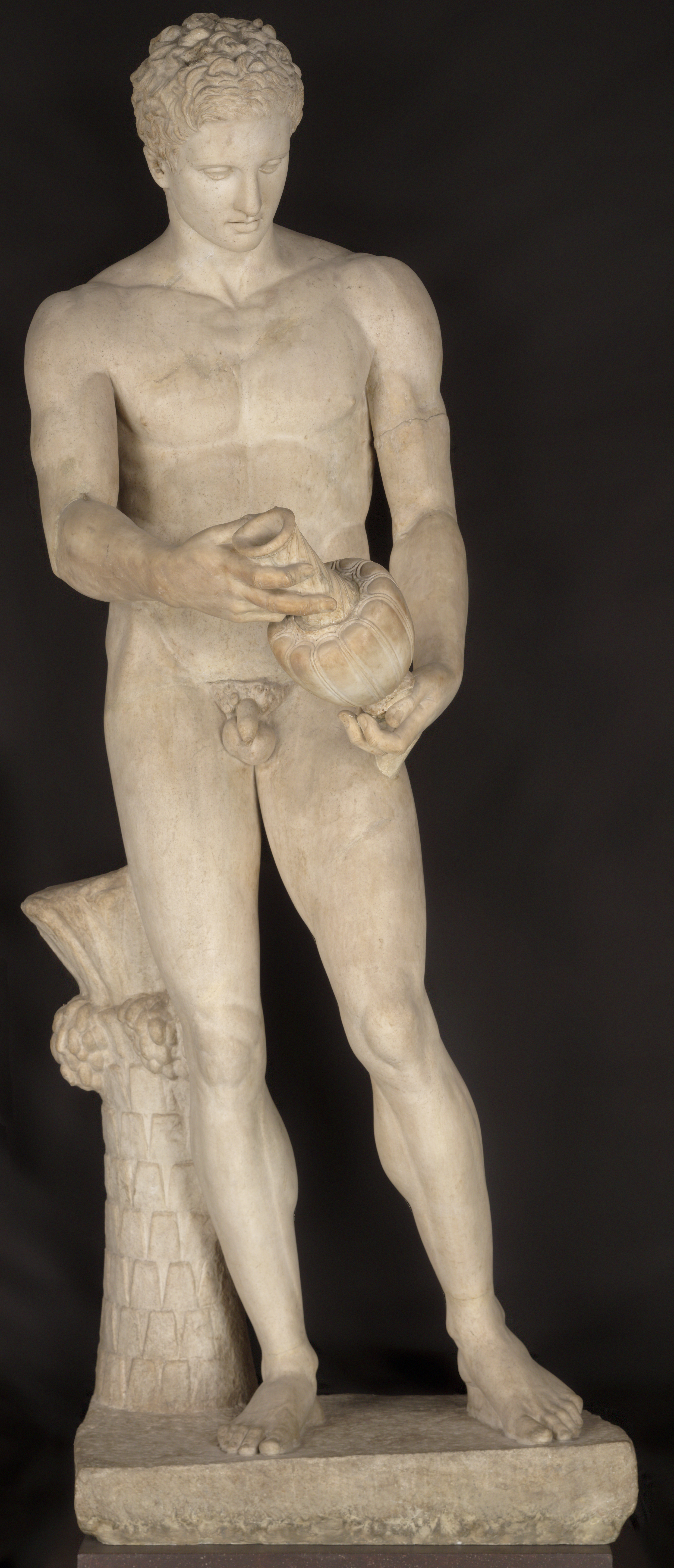 Apoxyomenos (Athlete with a Scraper), Roman Art