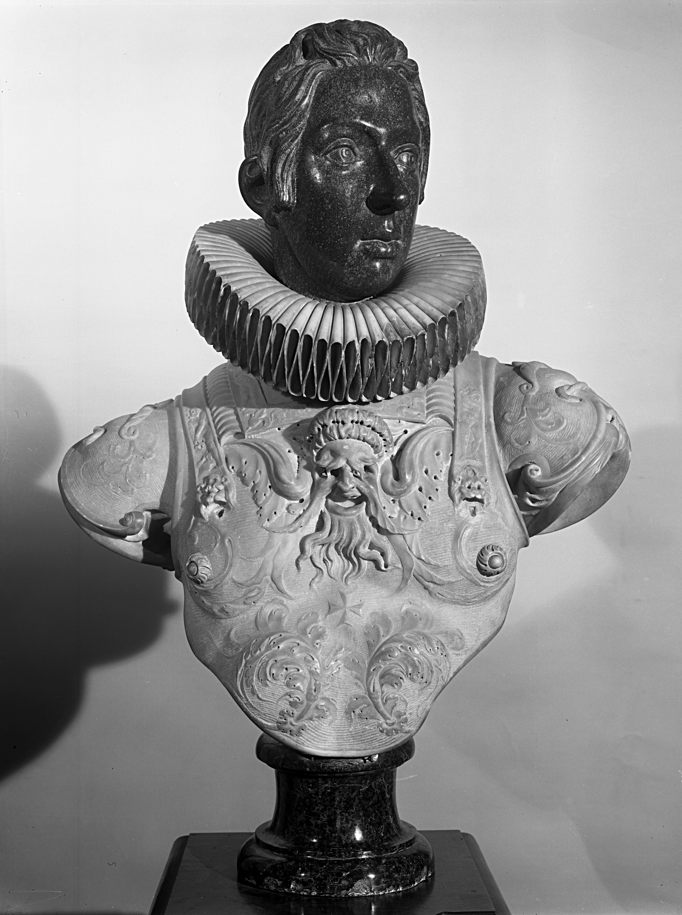 The forgotten Grand Duke. The series of Medici-Lorraine busts and their commendation in the so-called Antiricetto of the Gallery of Statues and Paintings