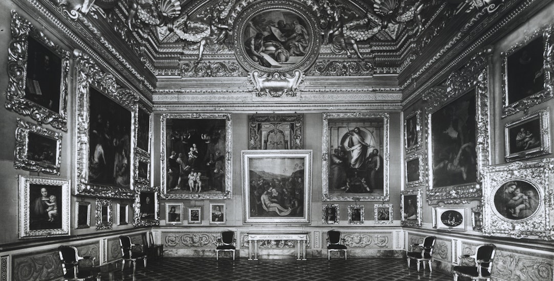 Allestimento della sala nella prima metà del Novecento