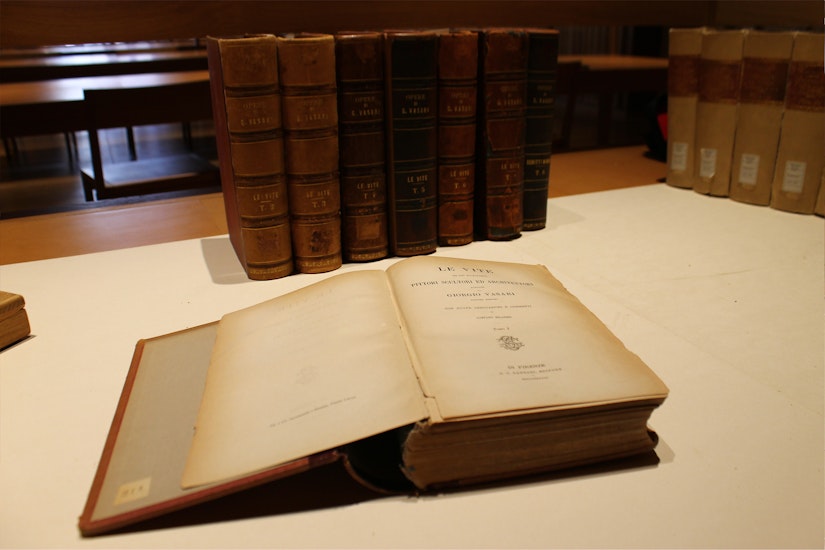 The «Vasari-Milanesi» and the «Baldinucci-Ranalli» editions